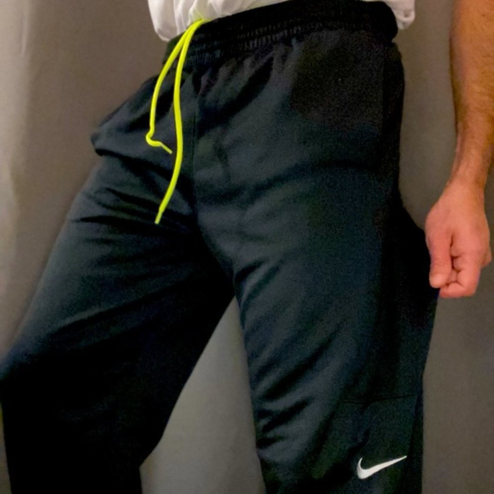 Nike Dri Fit Men's Black Large Sweatpants/Joggers